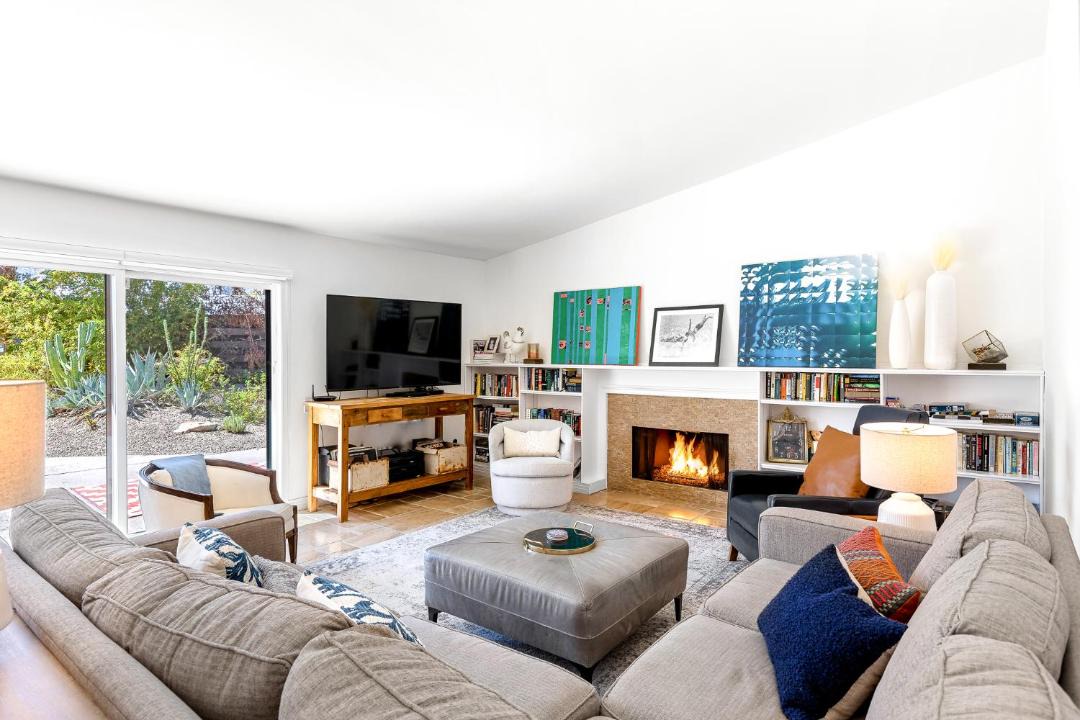 Photo of Livingroom in Araby
