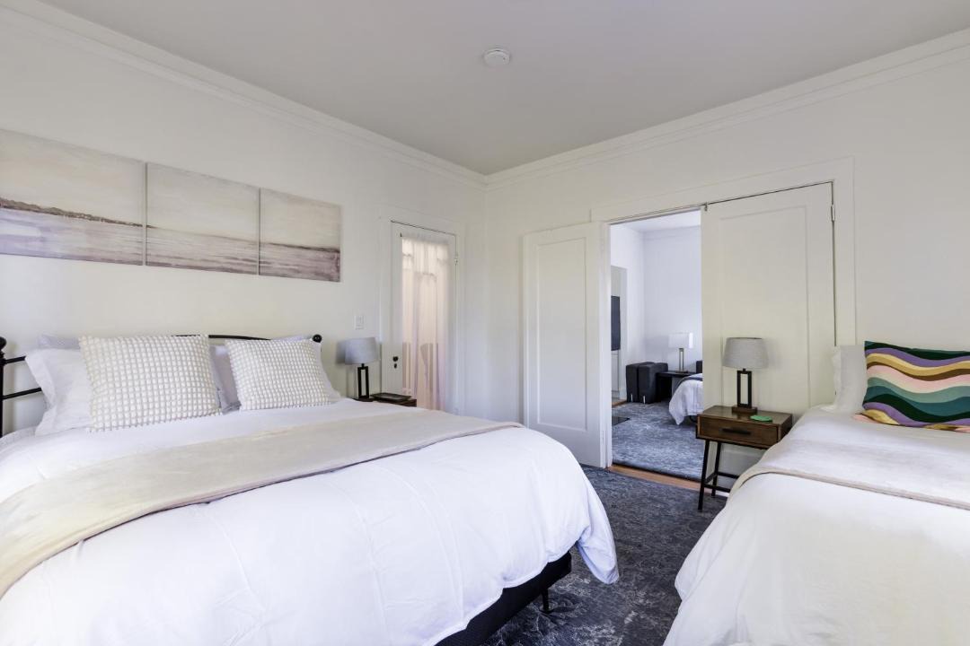 Photo of Bedroom in Poets Corner