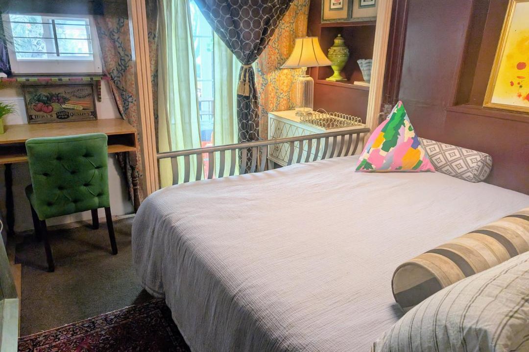 Photo of Bedroom in Tecopa