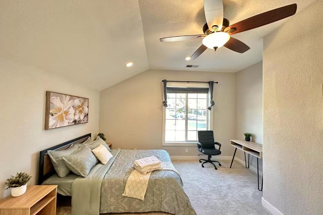 Photo of Bedroom in East Foothills