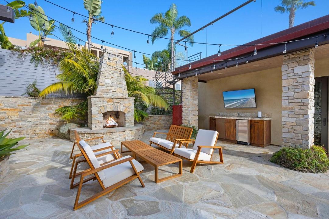Photo of Others in Del Mar Heights