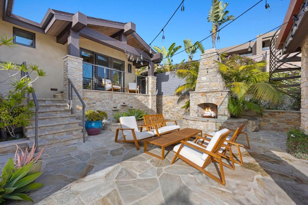 Photo of Patio Balcony in Del Mar Heights