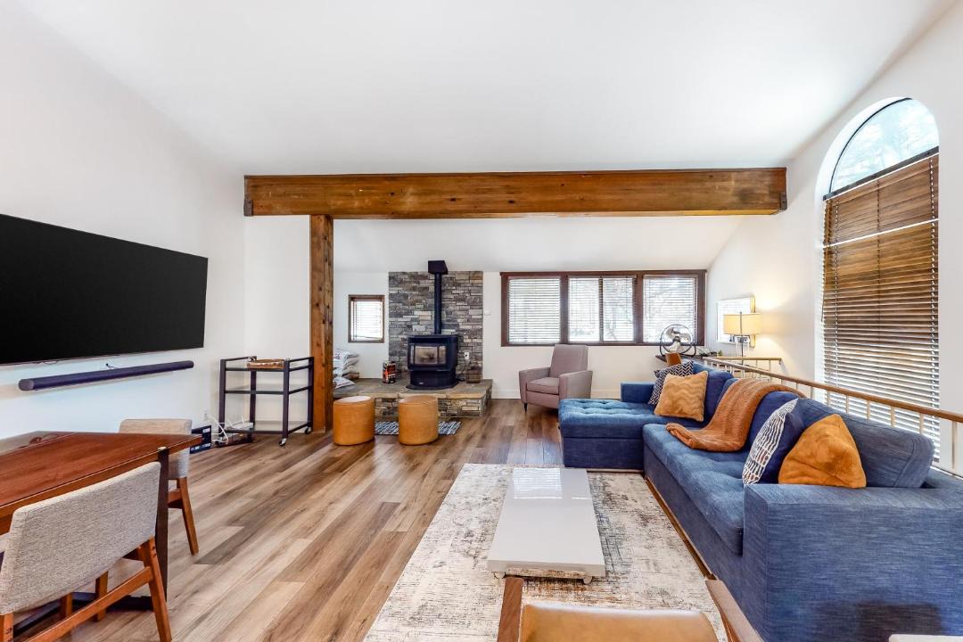 Photo of Livingroom in Mammoth Lakes