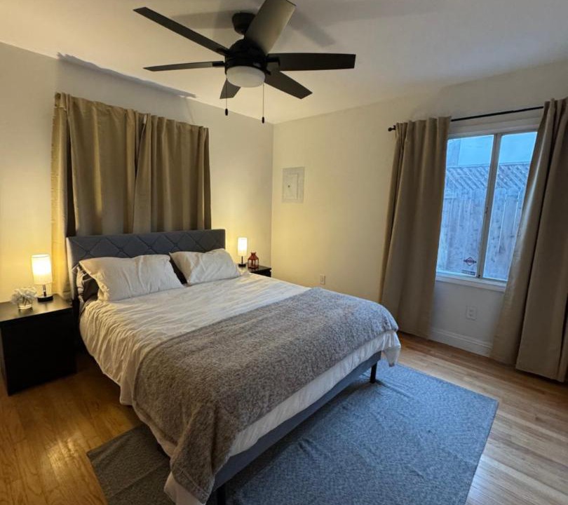 Photo of Bedroom in Pittsburg