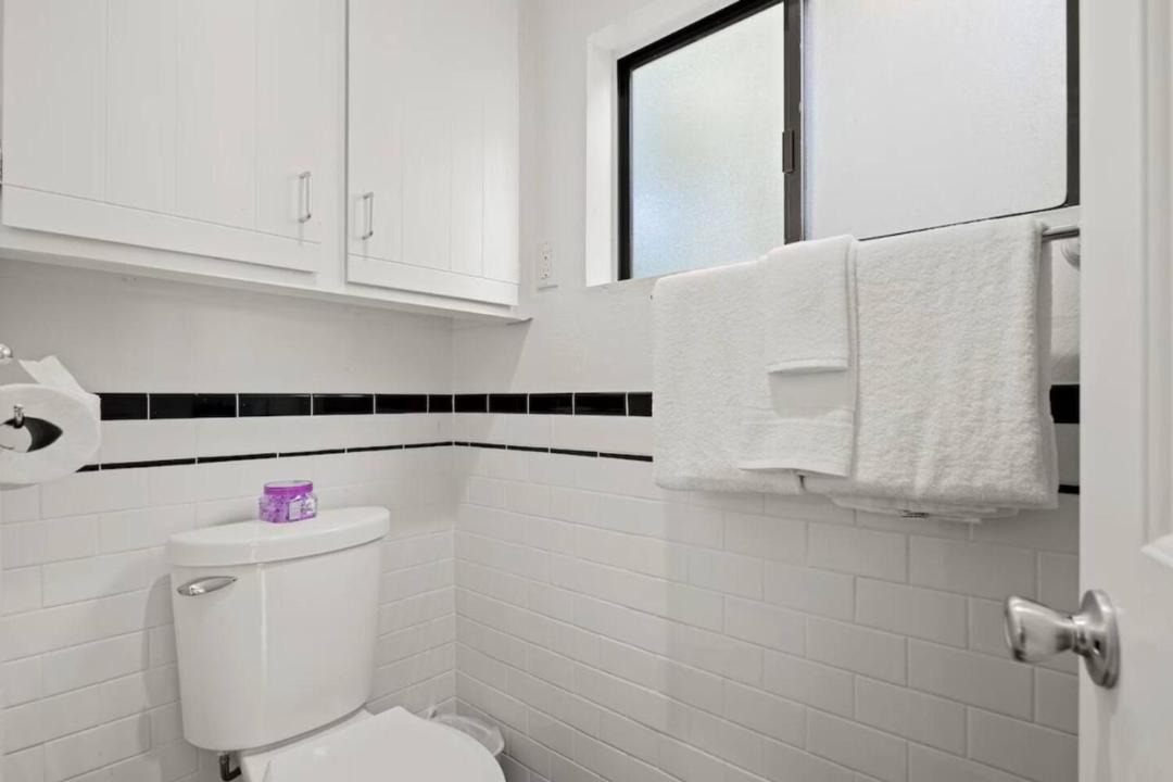 Photo of Bathroom in Summerland