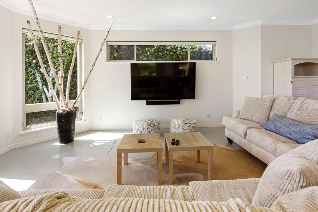 Photo of Livingroom in Bodega Bay