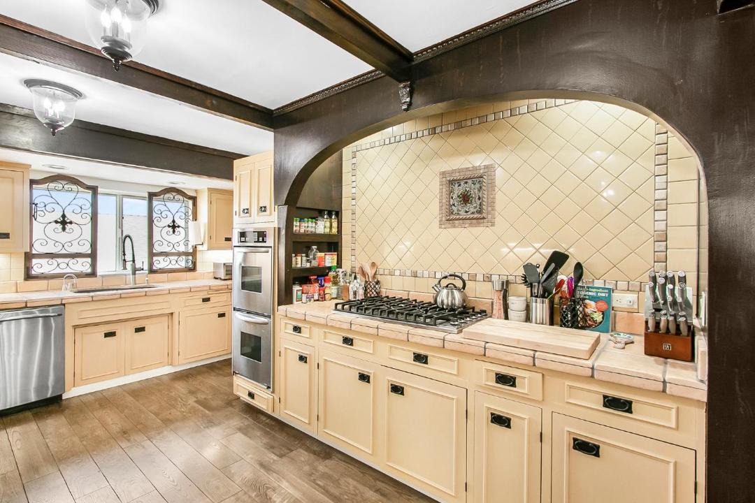 Photo of Kitchen in Avalon