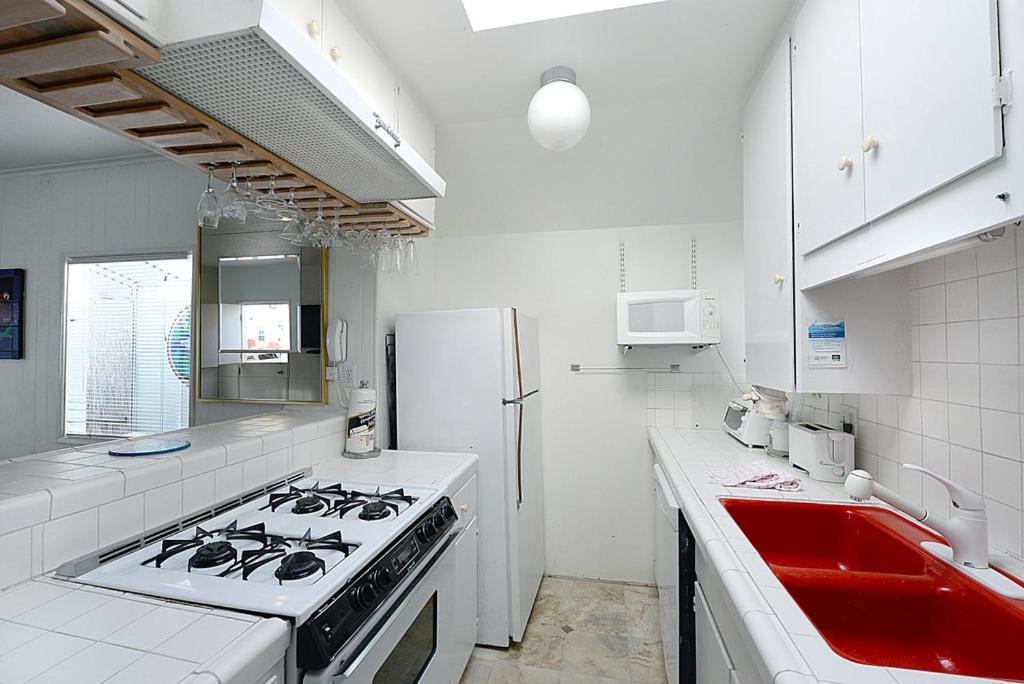 Photo of Kitchen in Avalon
