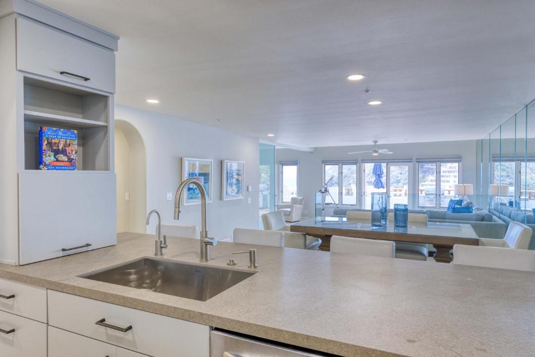 Photo of Kitchen in Avalon