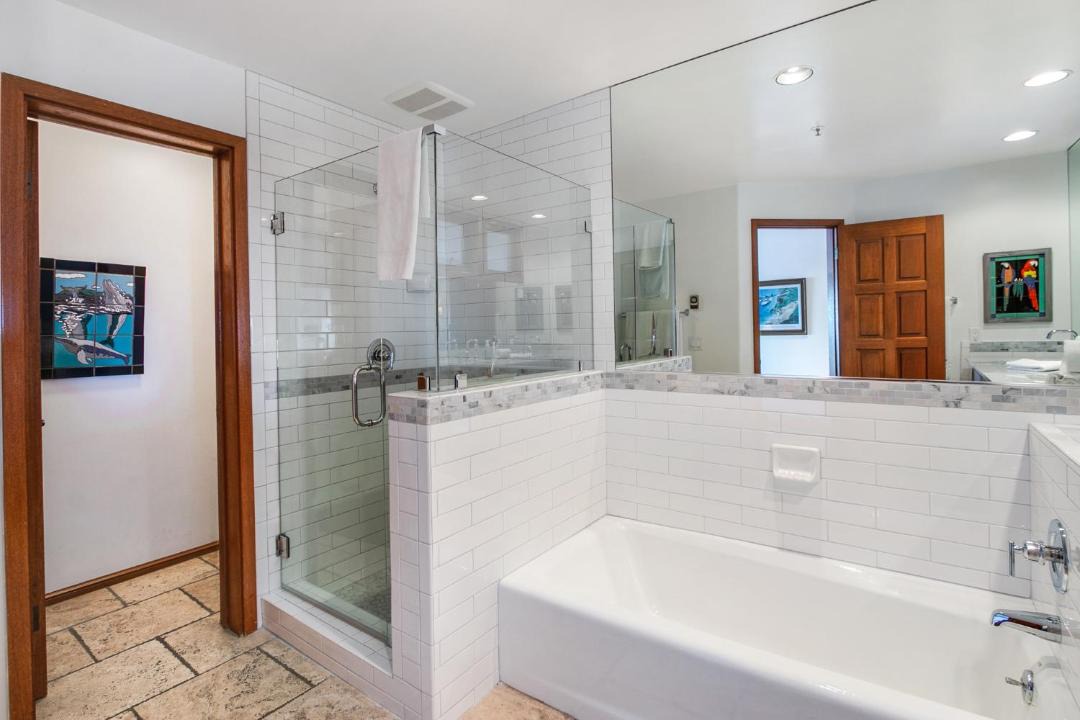 Photo of Bathroom in Avalon