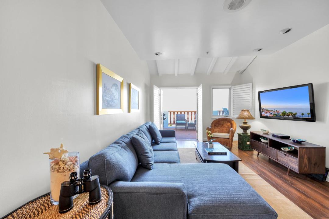Photo of Livingroom in Avalon