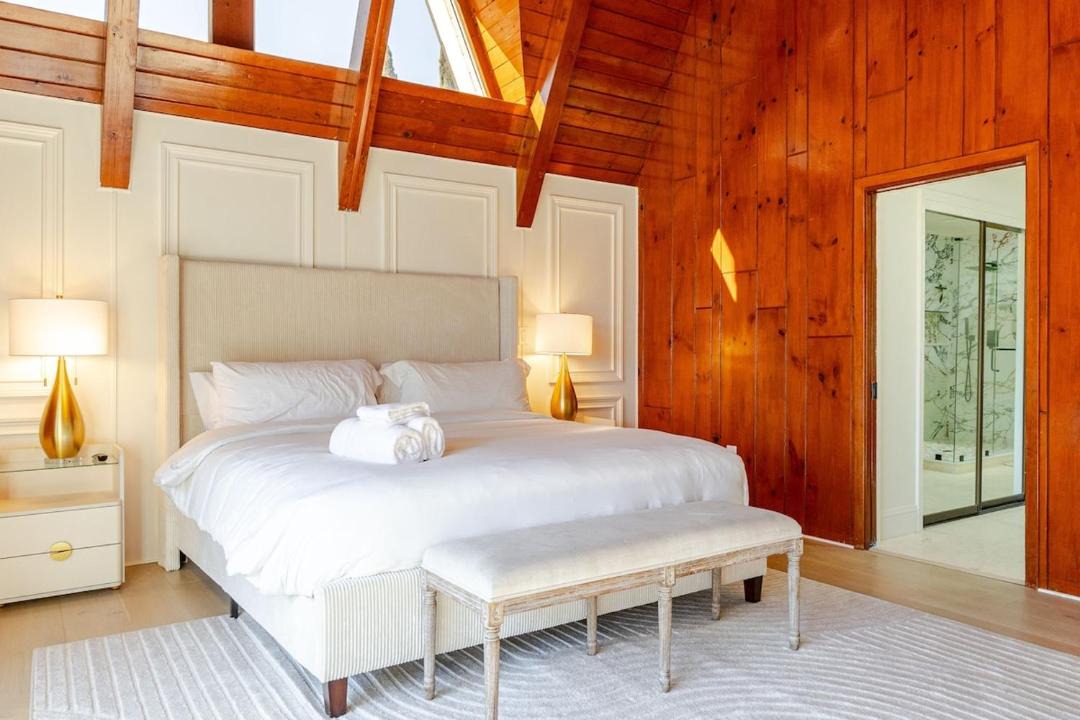 Photo of Bedroom in Modesto
