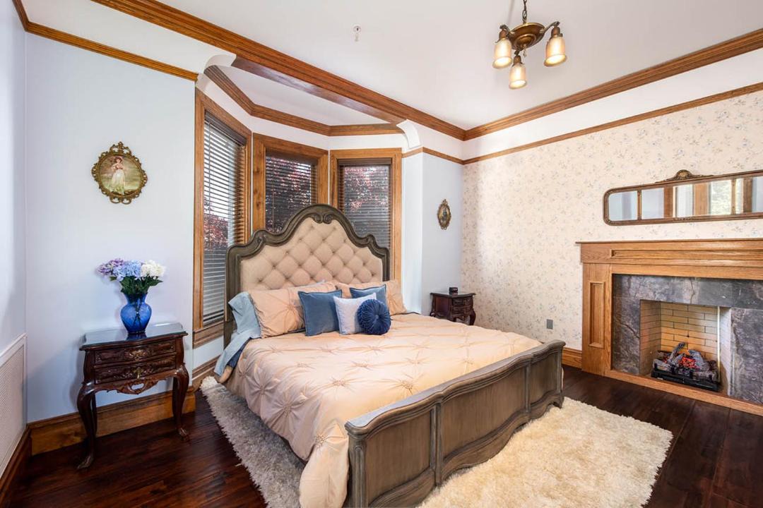 Photo of Bedroom in Cloverdale