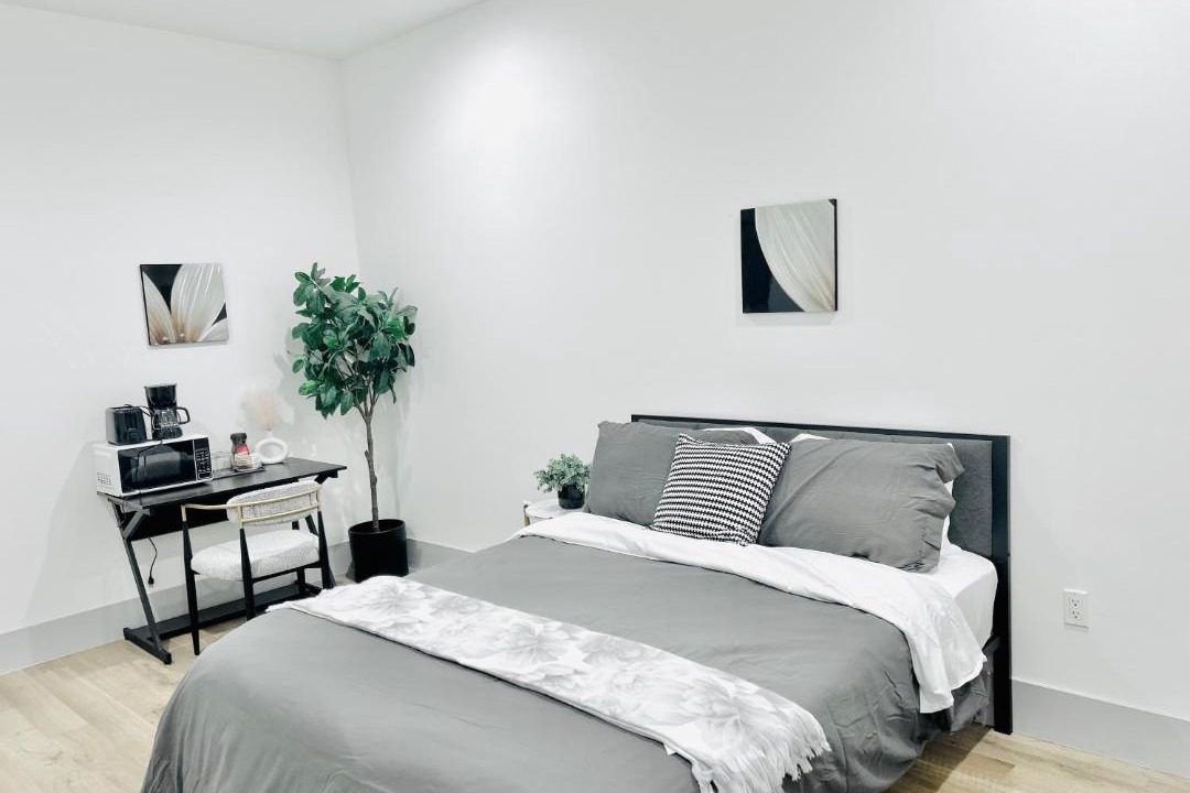 Photo of Bedroom in Van Nuys