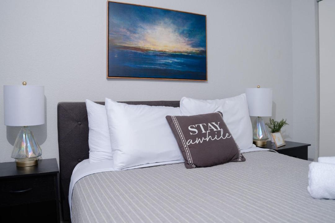 Photo of Bedroom in Apple Hill