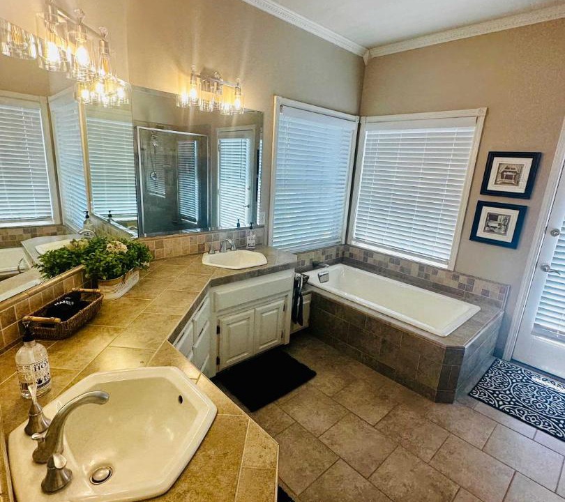 Photo of Bathroom in Ahwahnee