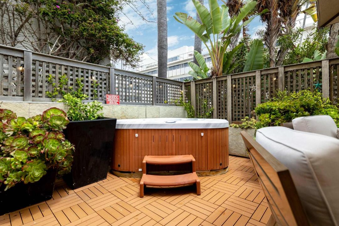 Photo of Patio Balcony in Village of La Jolla
