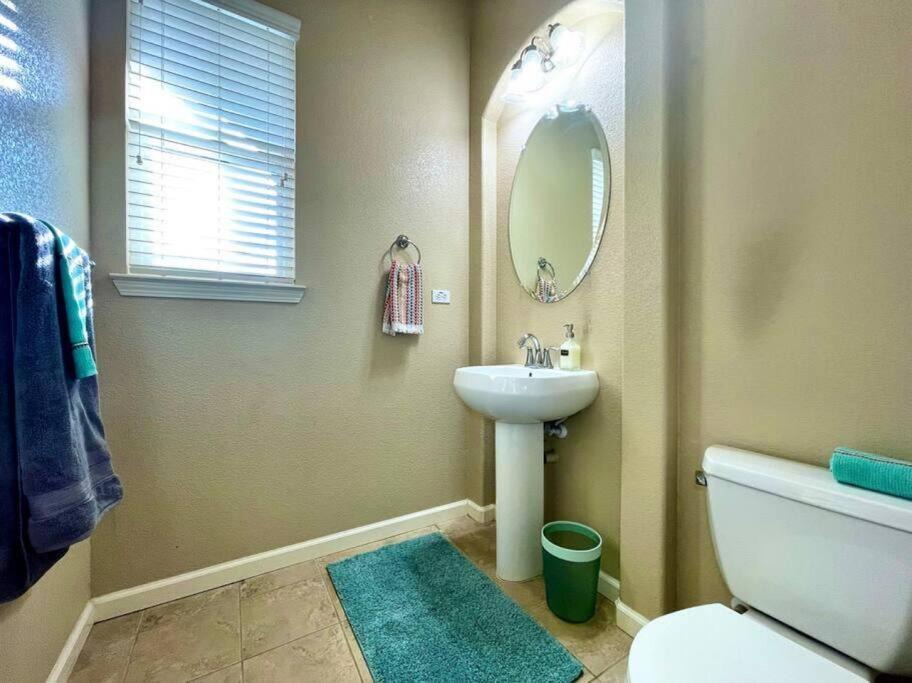 Photo of Bathroom in West Sacramento