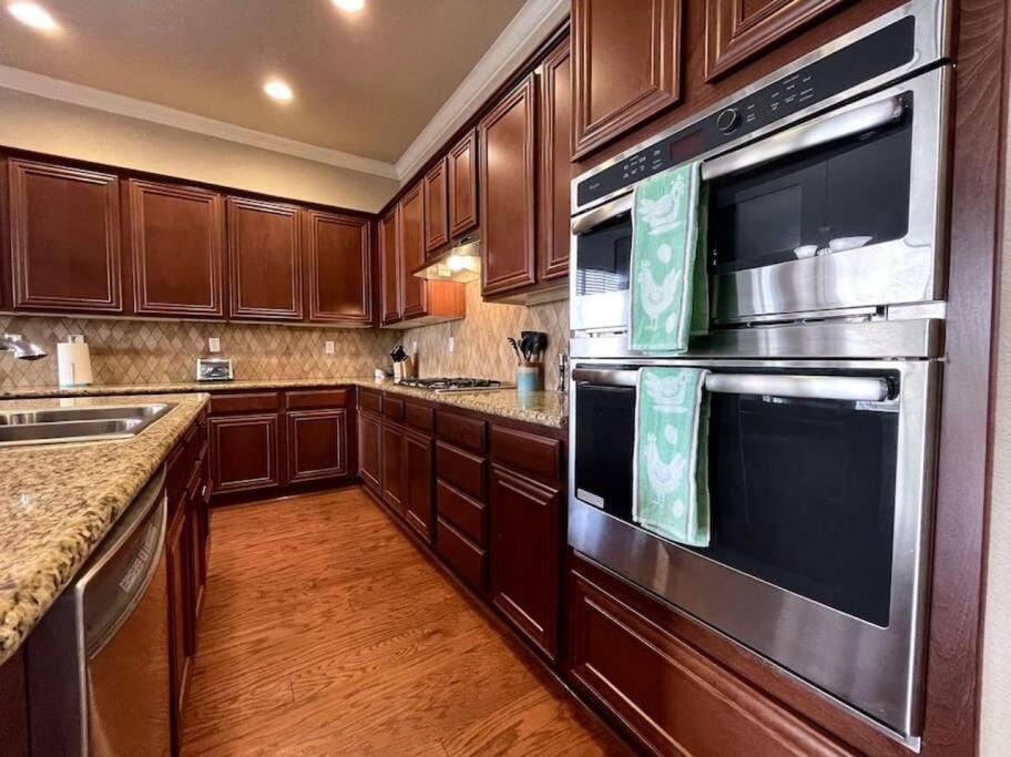 Photo of Kitchen in West Sacramento