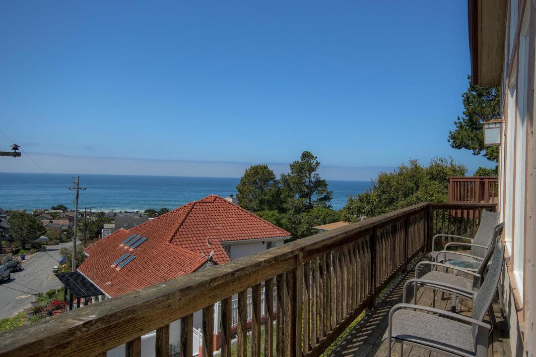Photo of Patio Balcony in Marine Terrace