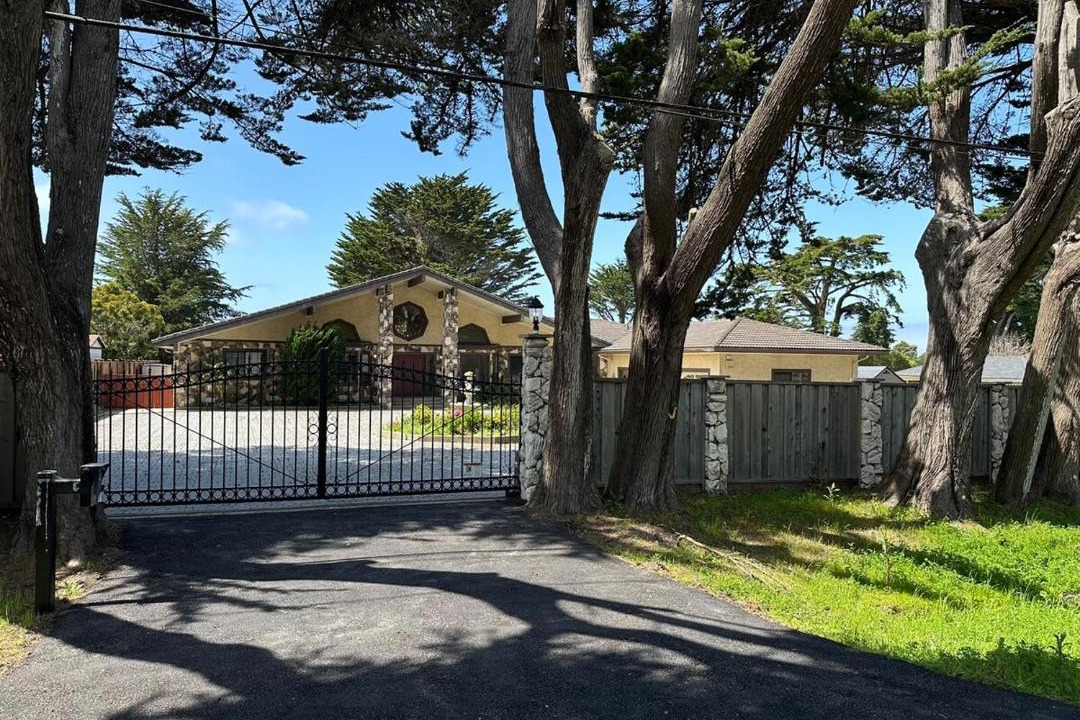 Photo of Others in Half Moon Bay