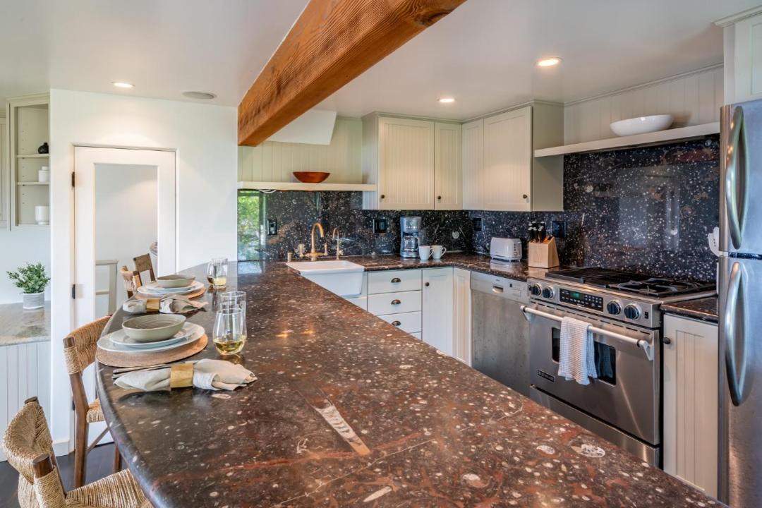 Photo of Kitchen in Summerland