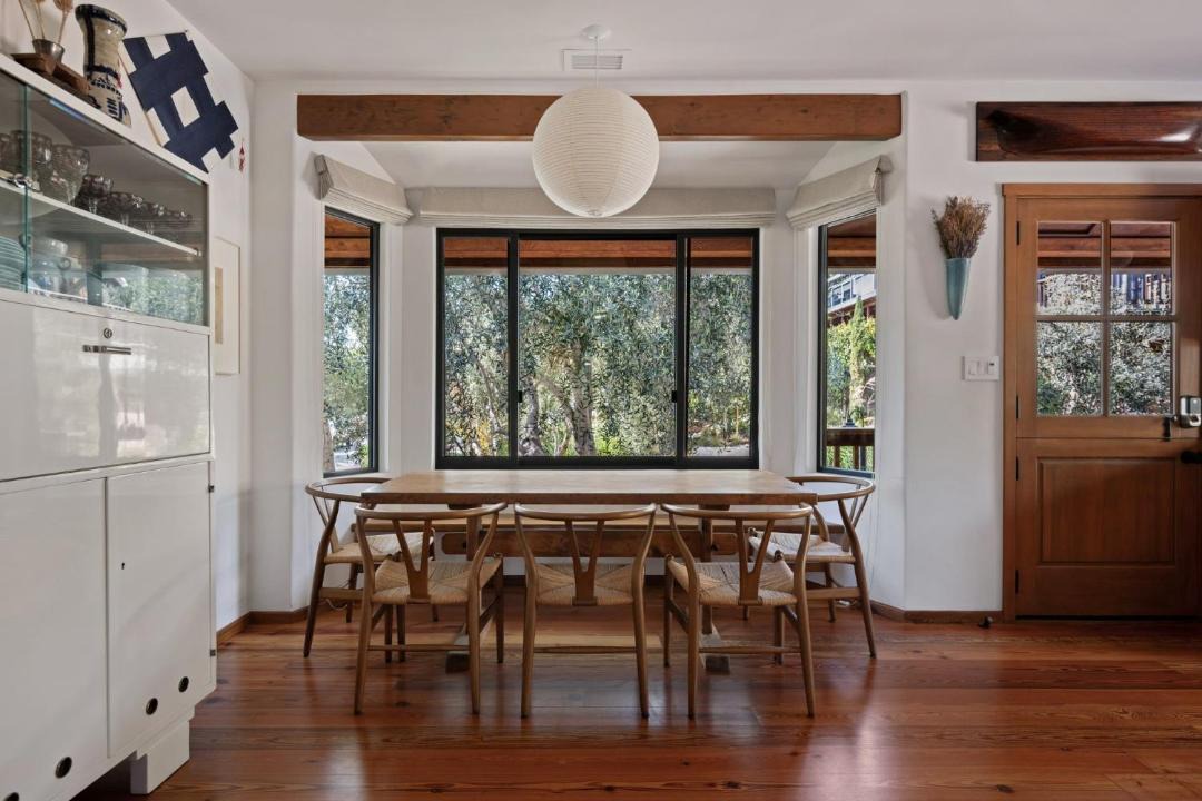 Photo of Kitchen in Summerland