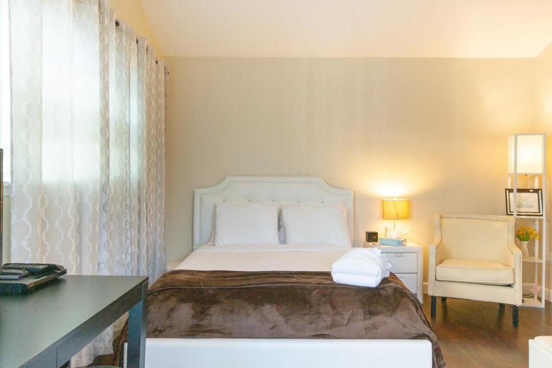 Photo of Bedroom in Boyes Hot Springs