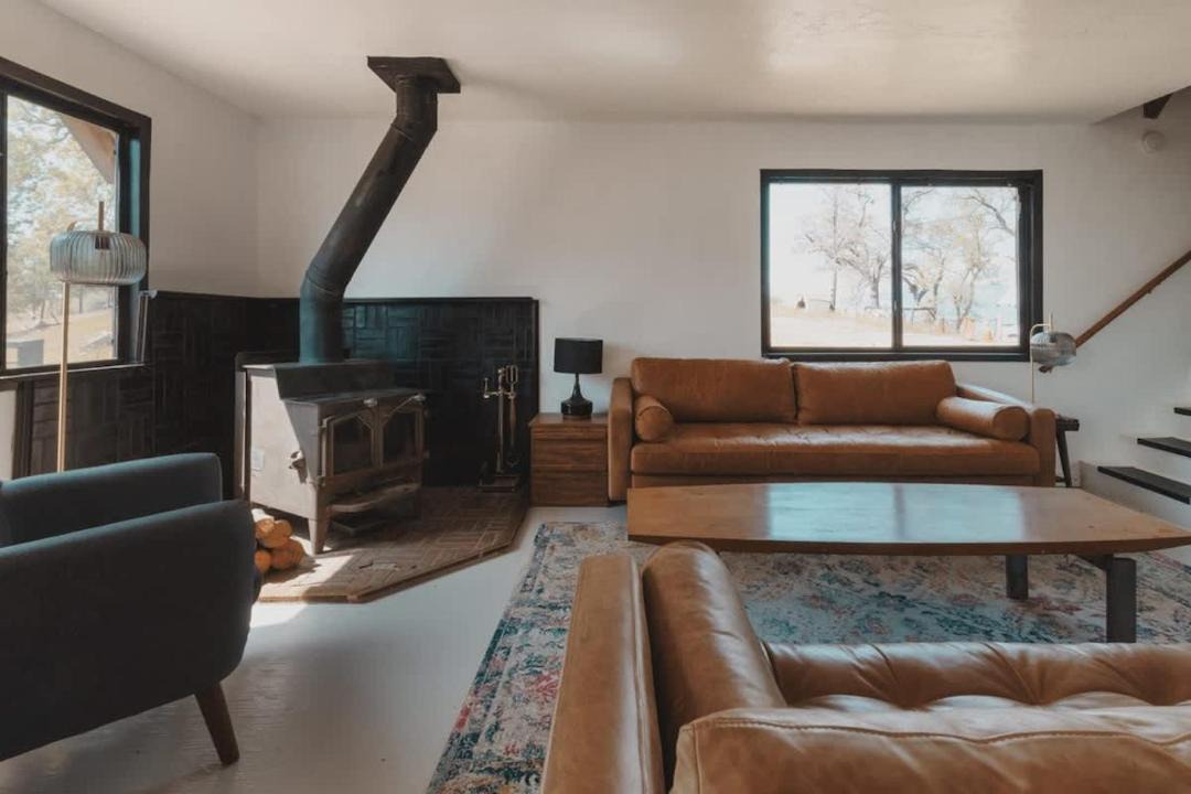 Photo of Livingroom in Dunlap