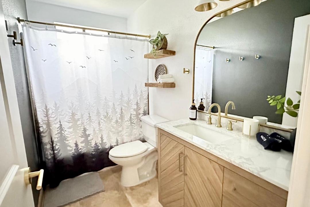 Photo of Bathroom in Oakhurst