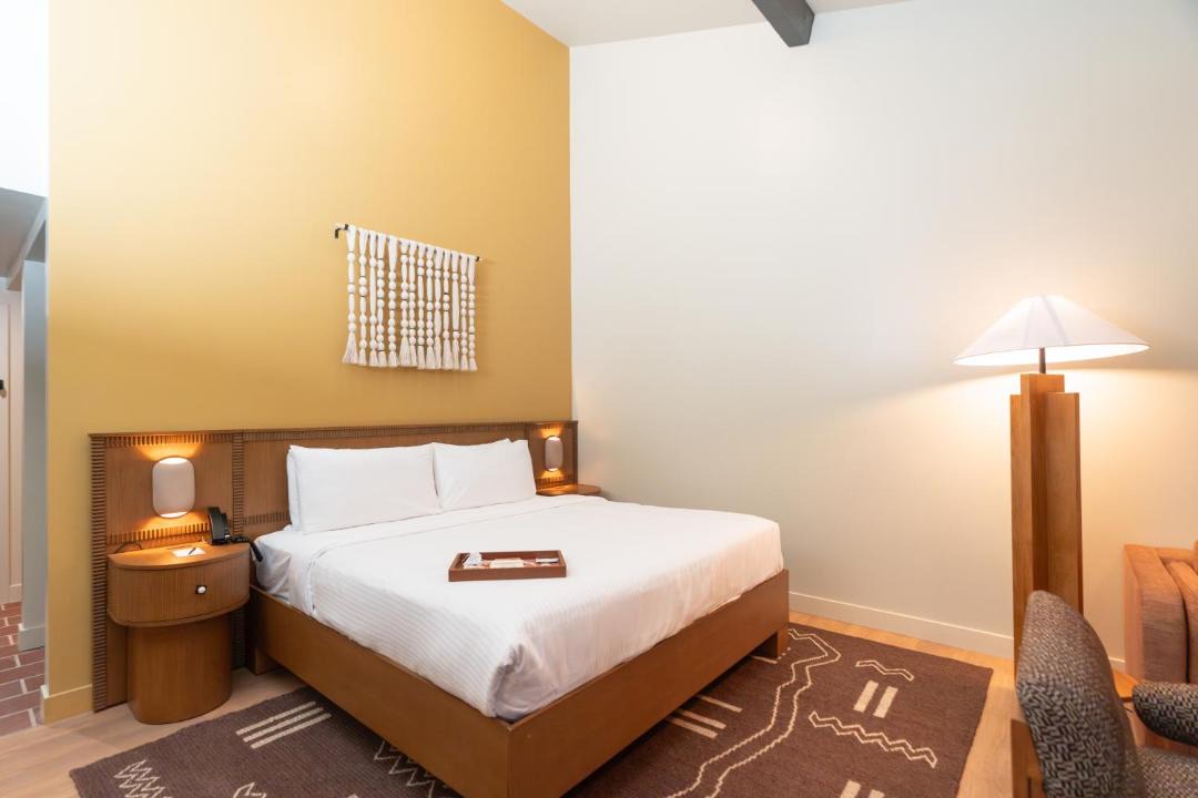 Photo of Bedroom in Murrieta Hot Springs