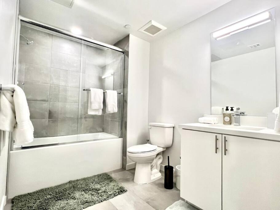 Photo of Bathroom in Silver Lake