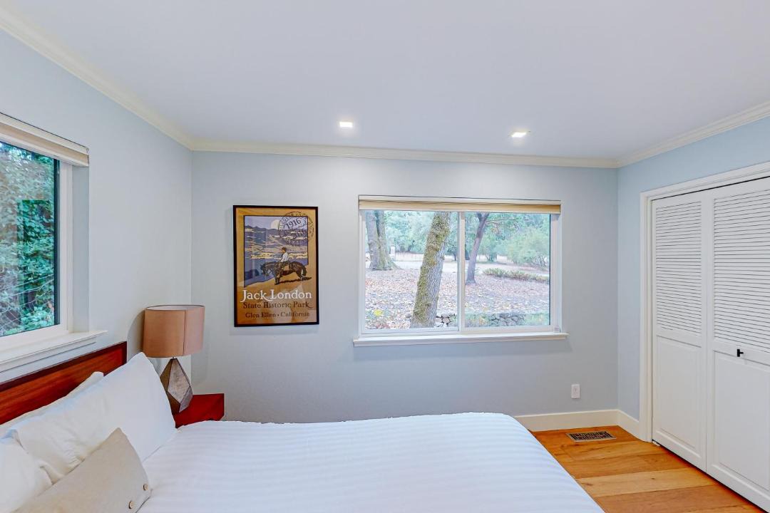 Photo of Bedroom in Glen Ellen
