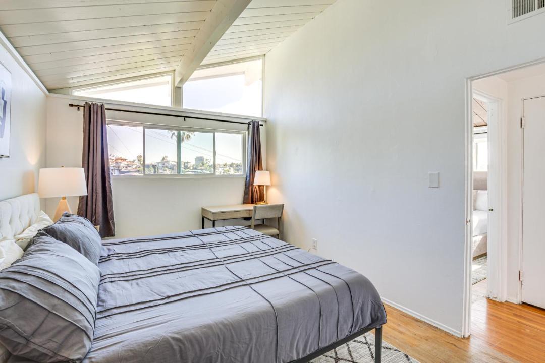Photo of Bedroom in Middletown