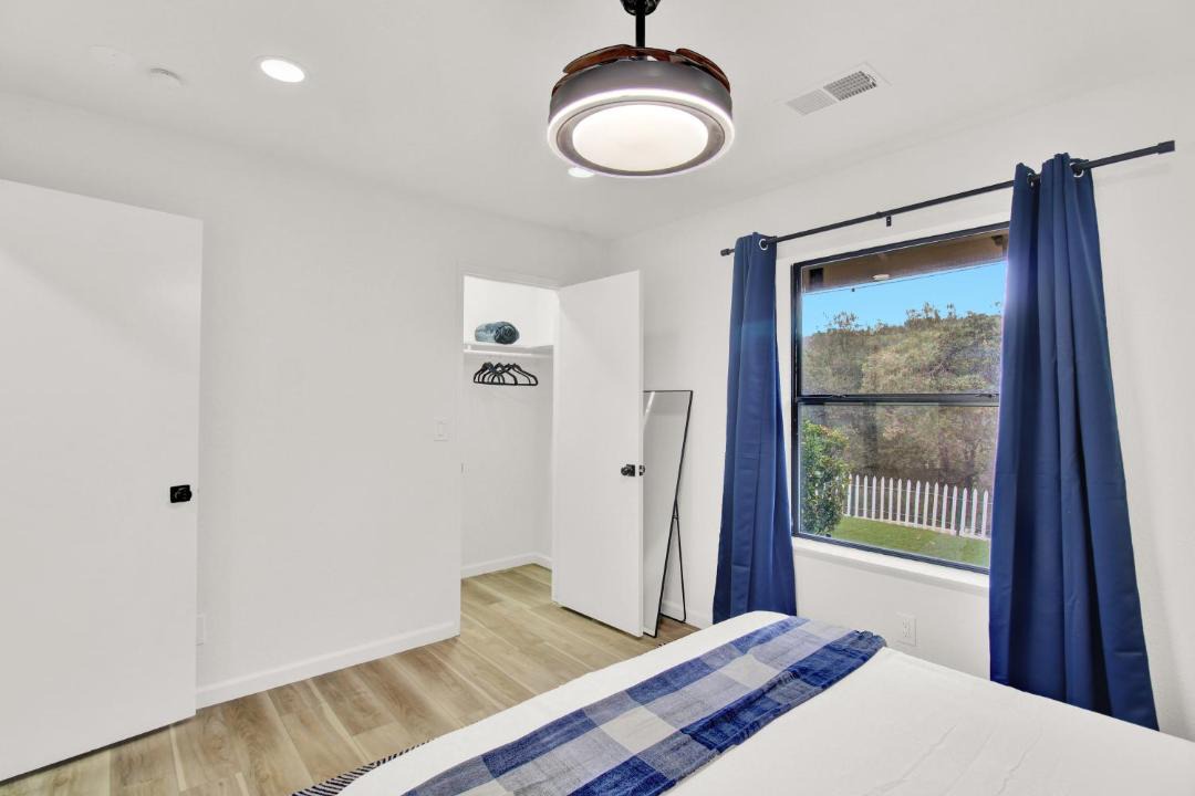 Photo of Bedroom in Oakhurst