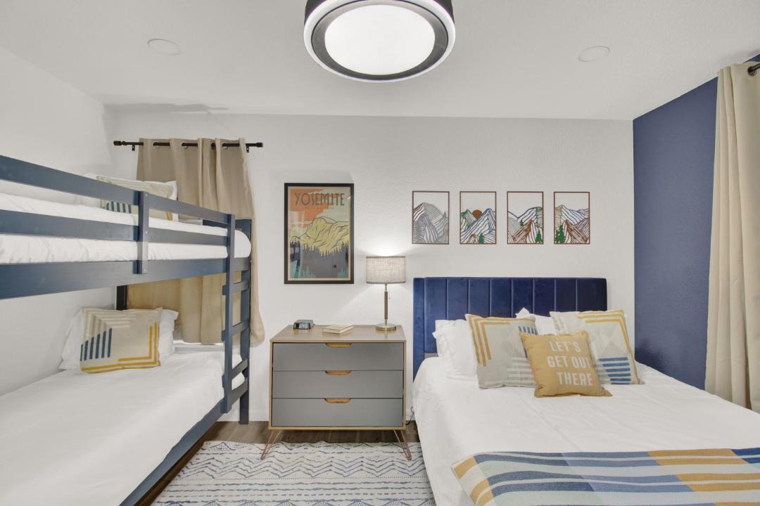 Photo of Bedroom in Oakhurst