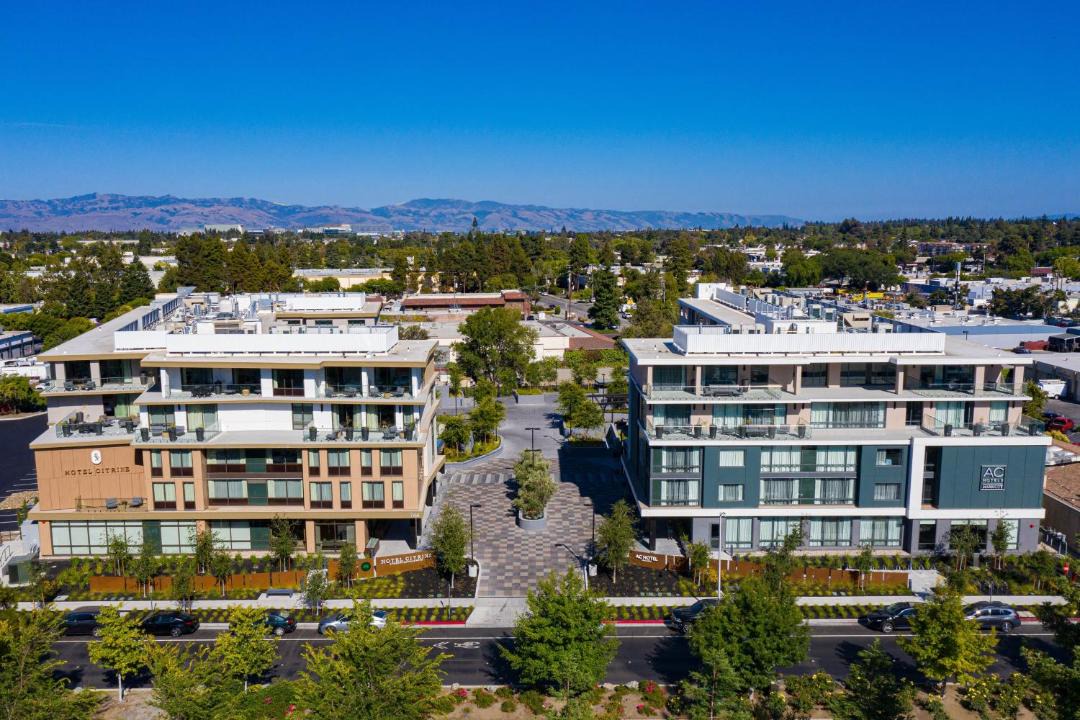 Photo of Others in Palo Alto