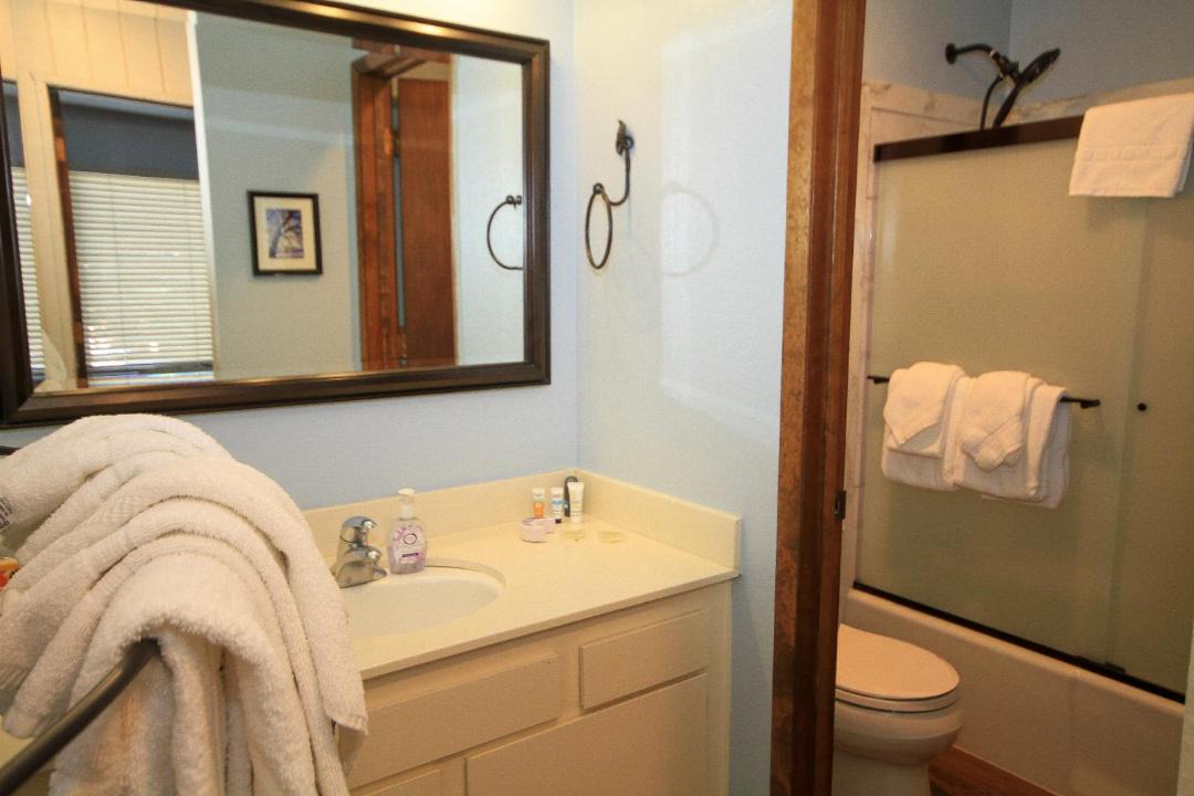 Photo of Bathroom in Mammoth Lakes