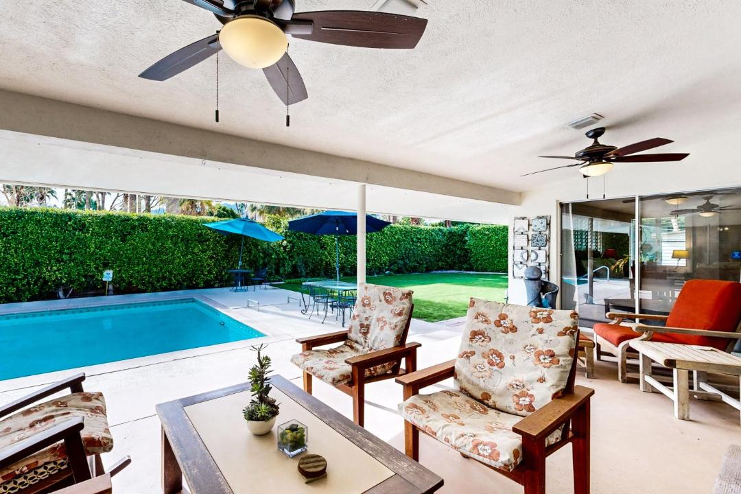 Photo of Patio Balcony in Tahquitz River Estates