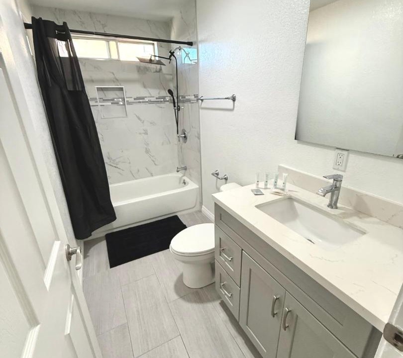 Photo of Bathroom in Lennox