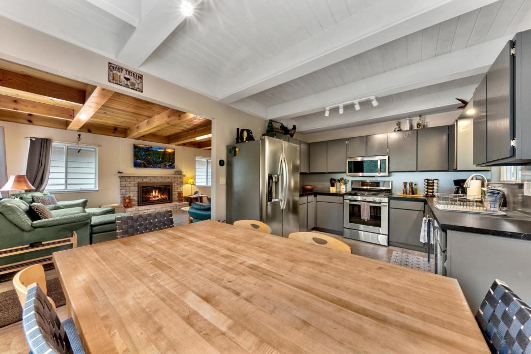 Photo of Kitchen in Christmas Valley