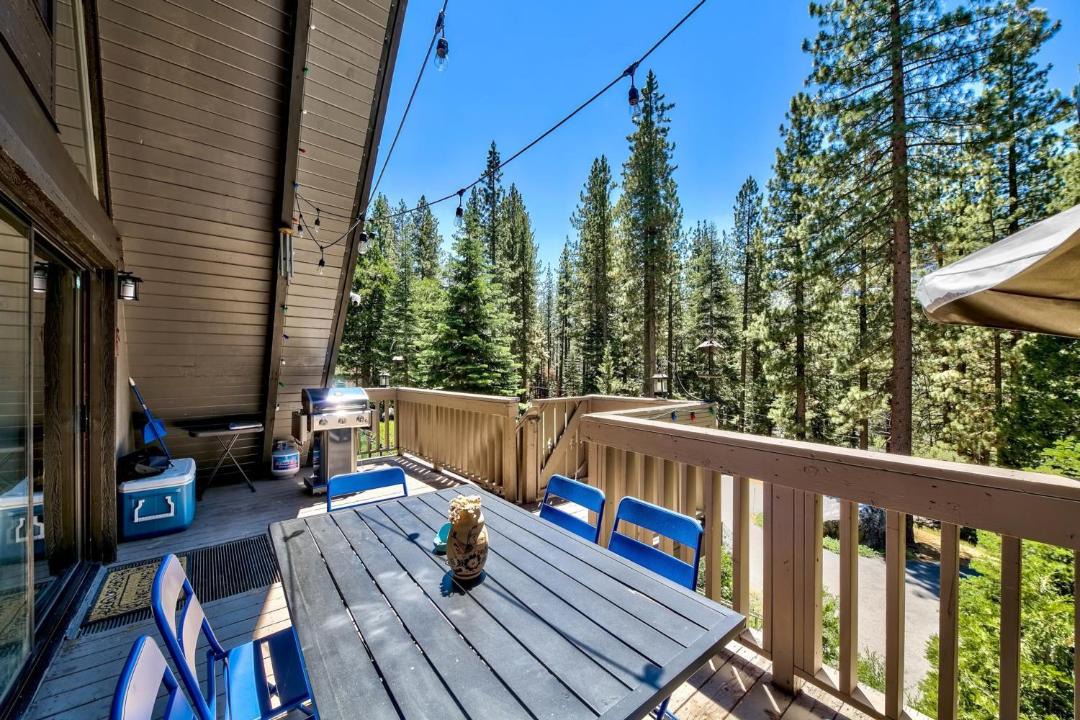 Photo of Patio Balcony in Christmas Valley