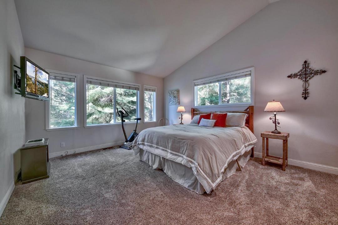 Photo of Bedroom in Pioneer Trail