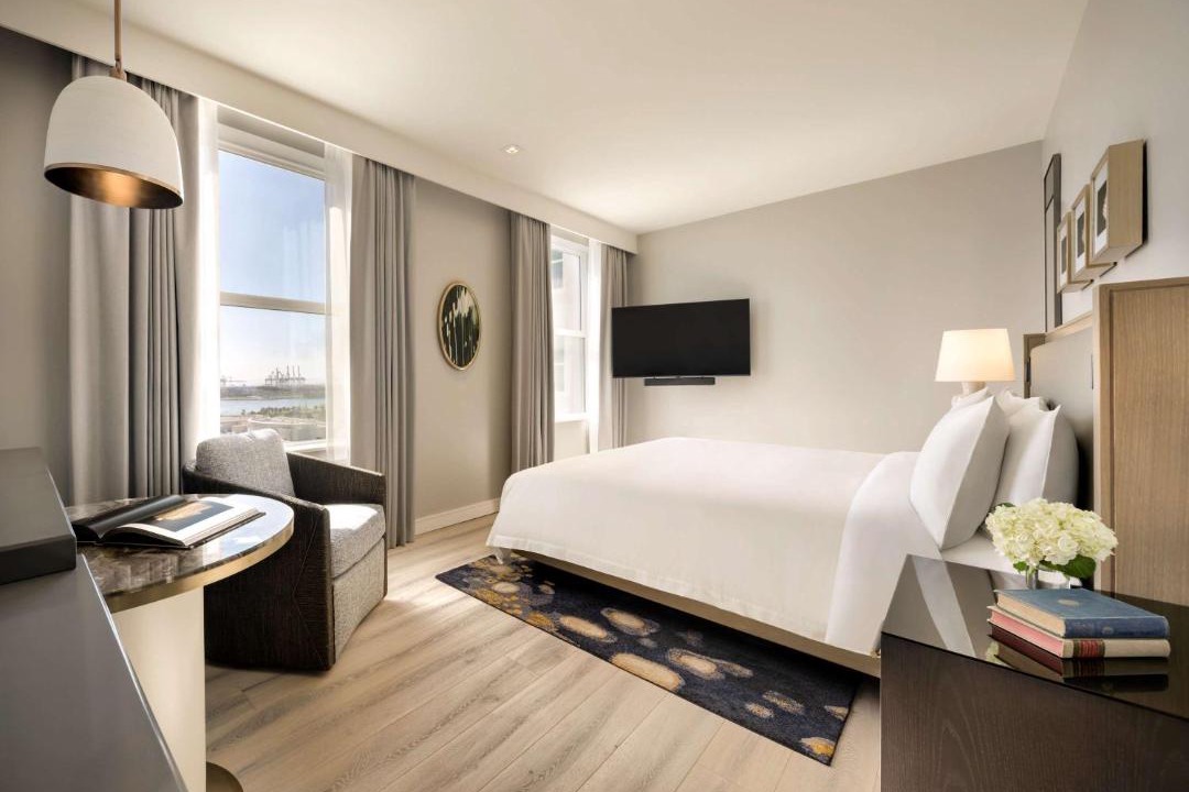 Photo of Bedroom in Waterfront