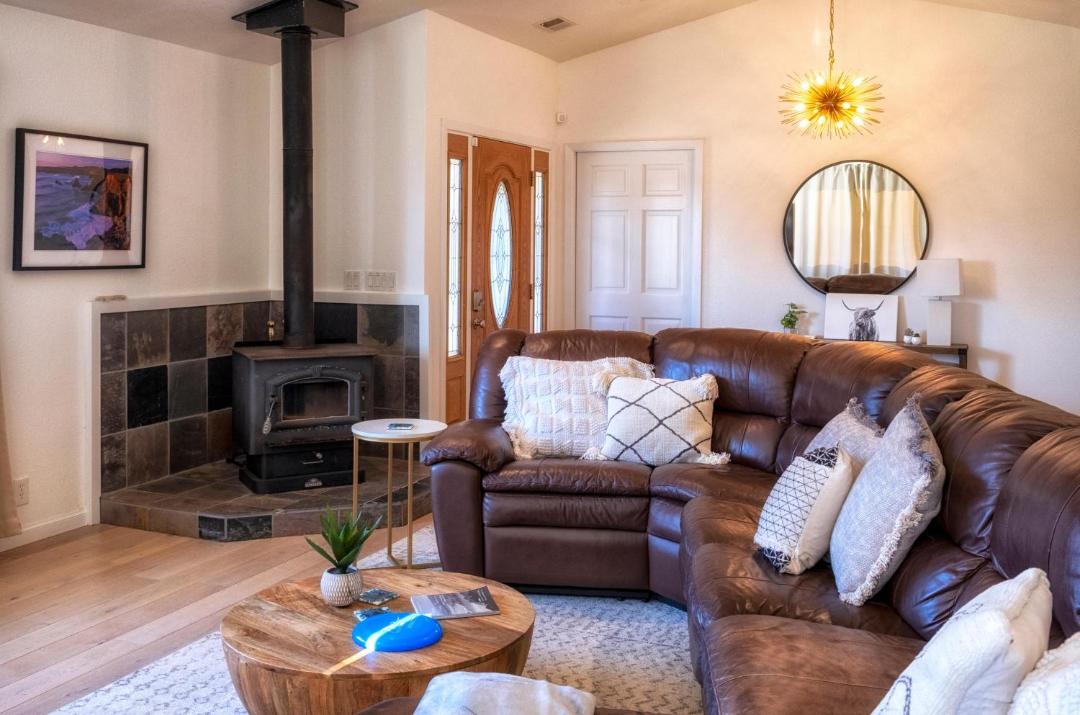 Photo of Livingroom in Little River