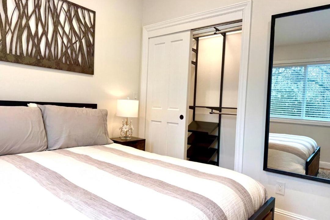 Photo of Bedroom in Orinda