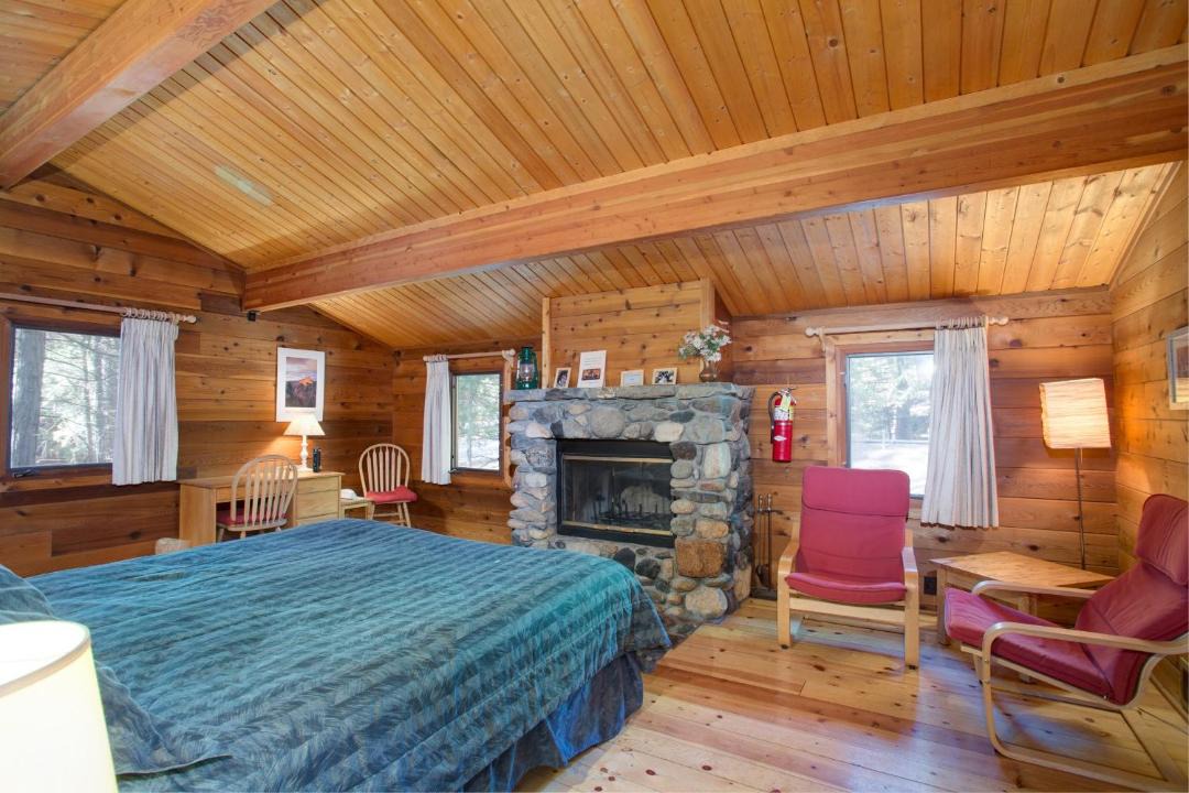 Photo of Bedroom in North Wawona