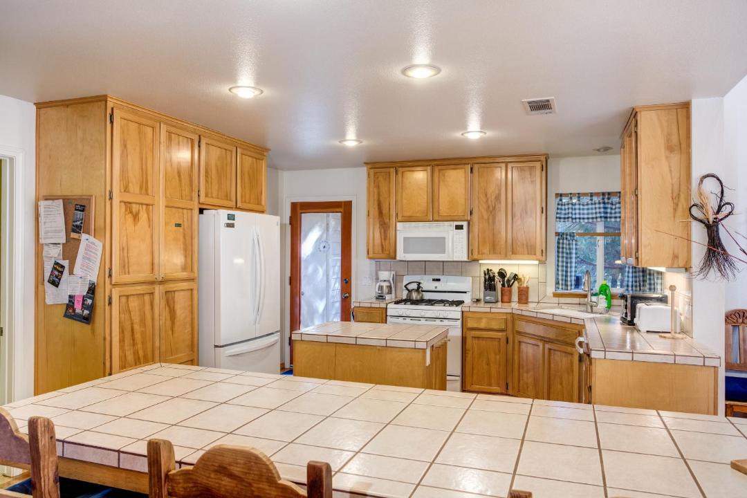 Photo of Kitchen in North Wawona