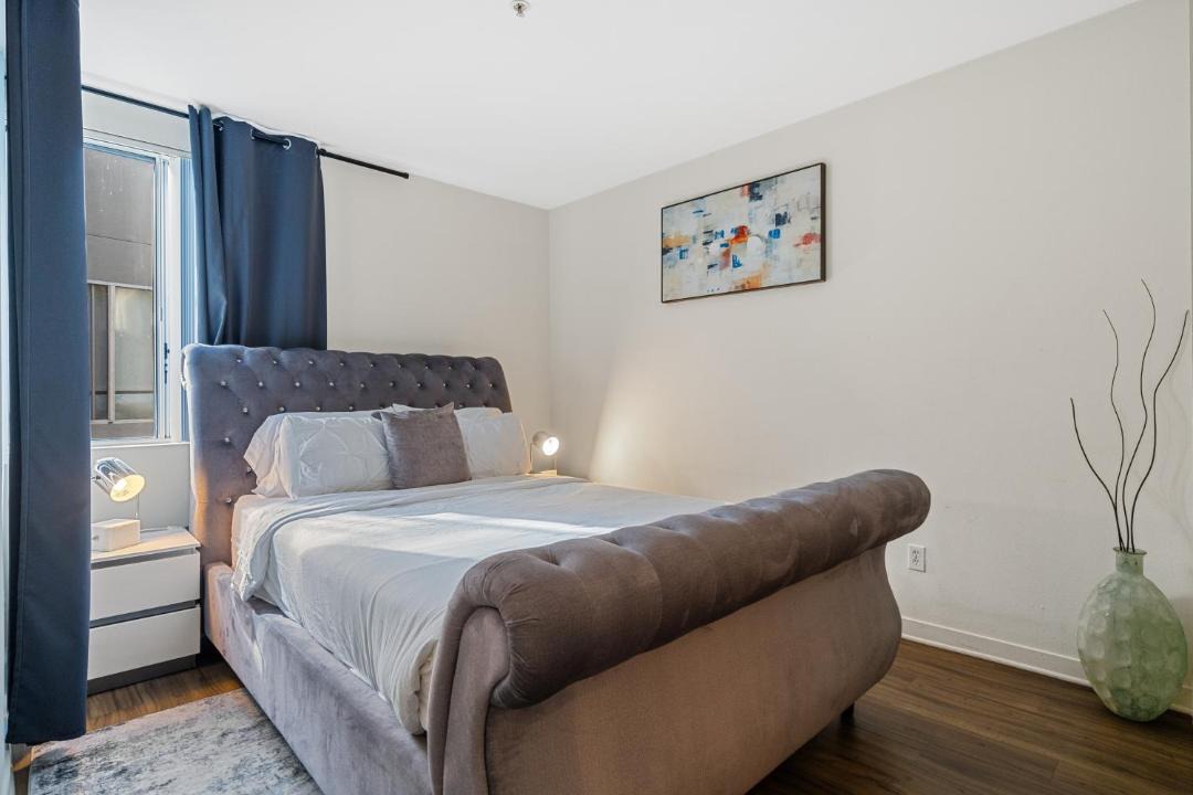 Photo of Bedroom in Downtown