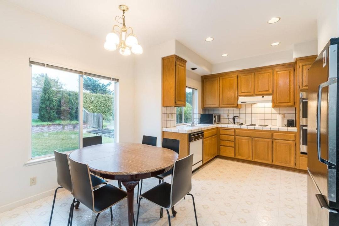 Photo of Kitchen in Sunshine Gardens